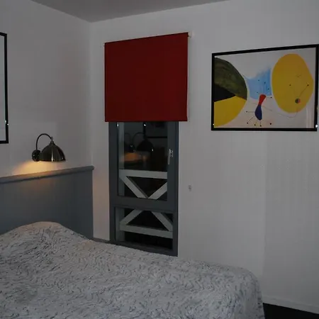 Hotel L'escadrille Merignac (Gironde)