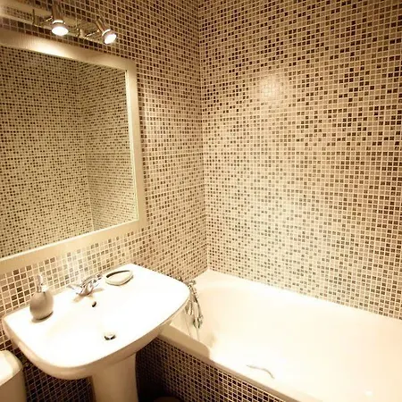 Hotel L'escadrille Merignac (Gironde)
