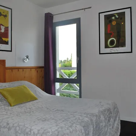 Hotel L'escadrille 2*